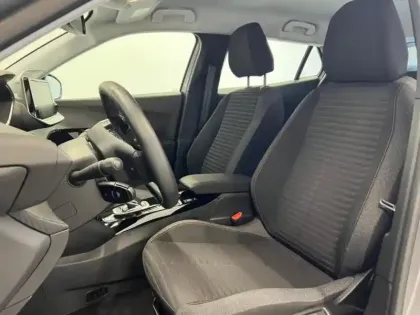 Photo 7 Peugeot 2008  e- 136ch Active Business