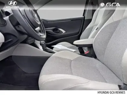 Photo 6 Toyota Yaris  116h Iconic 5p MY22