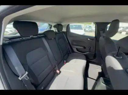 Photo 10 Renault Clio  1.6 E-Tech hybride 140ch Business -21N