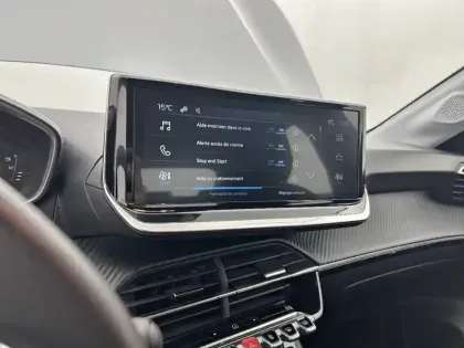 Photo 41 Peugeot 208  Hybrid 100 e-DCS6