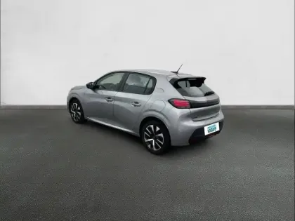 Photo 28 Peugeot 208  Hybrid 100 e-DCS6