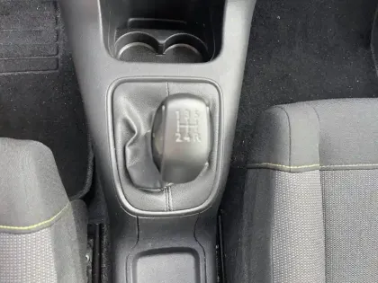 Photo 13 Citroën C3  PureTech 83 S&S BVM5