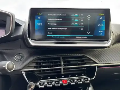 Photo 18 Peugeot 208  Electrique 50 kWh 136ch