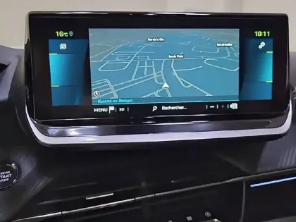 Photo 18 Peugeot 208  Electrique 50 kWh 136ch