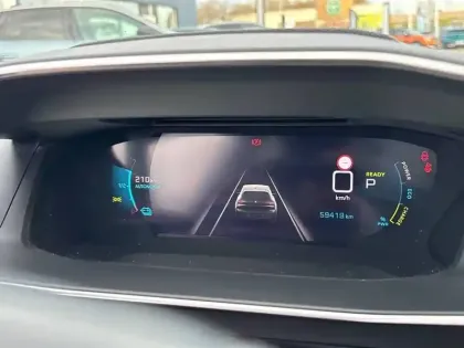 Photo 21 Peugeot 208  Electrique 50 kWh 136ch