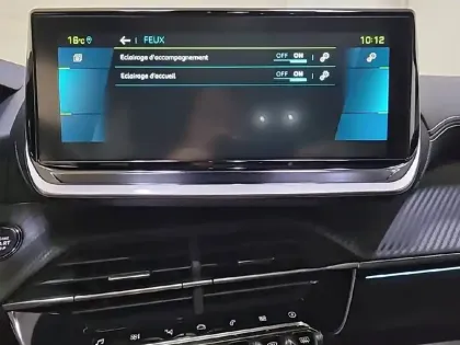 Photo 22 Peugeot 208  Electrique 50 kWh 136ch