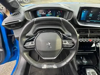 Photo 8 Peugeot 208  Electrique 50 kWh 136ch