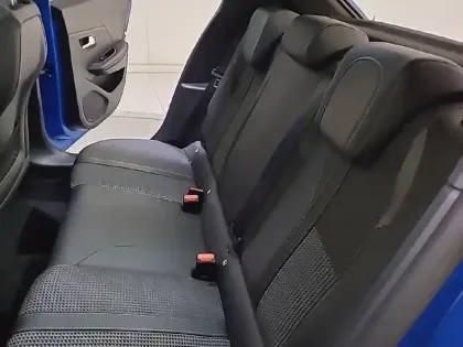 Photo 11 Peugeot 208  Electrique 50 kWh 136ch