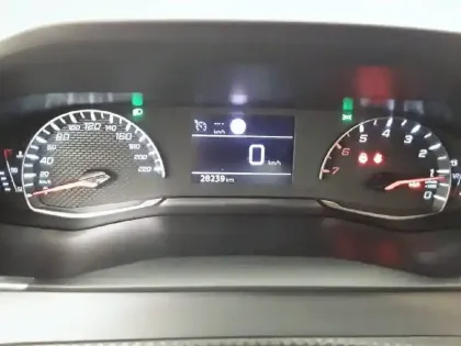 Photo 65 Peugeot 208  PureTech 75 S&S BVM5