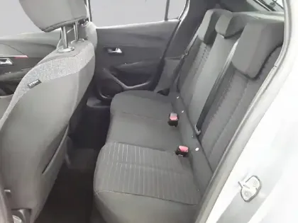 Photo 27 Peugeot 208  PureTech 75 S&S BVM5