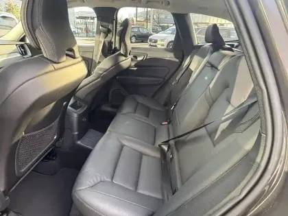 Photo 9 Volvo Xc60  T6 AWD Hybride rechargeable 253 ch+145 ch Geartronic 8