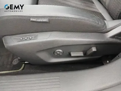 Photo 43 Peugeot 308  SW PHEV 225 e-EAT8