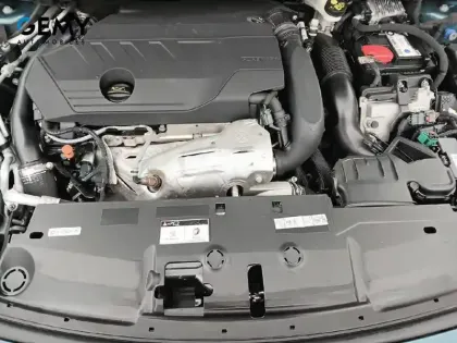 Photo 29 Peugeot 308  SW PHEV 225 e-EAT8