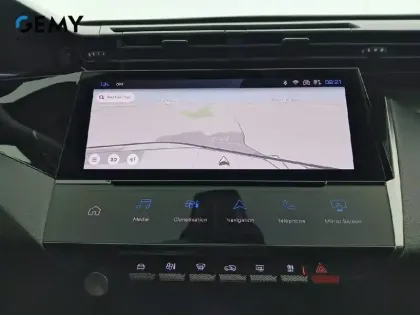 Photo 31 Peugeot 308  SW PHEV 225 e-EAT8