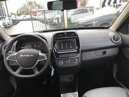 Photo 10 Dacia Spring 