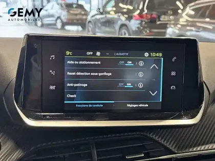 Photo 21 Peugeot 208  Electrique 50 kWh 136ch