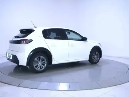 Photo 38 Peugeot 208  Electrique 50 kWh 136ch