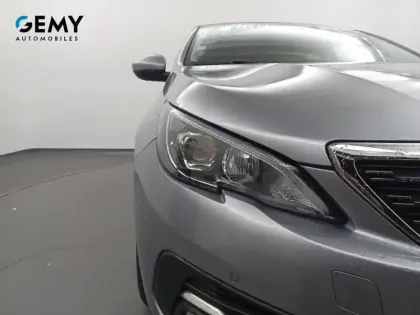 Photo 67 Peugeot 308  PureTech 110ch S&S BVM6