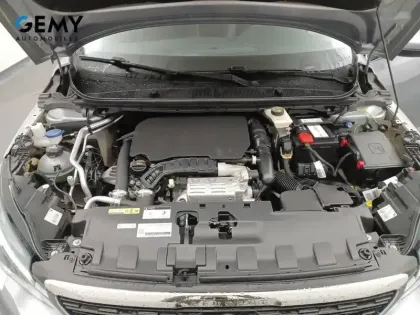 Photo 11 Peugeot 308  PureTech 110ch S&S BVM6