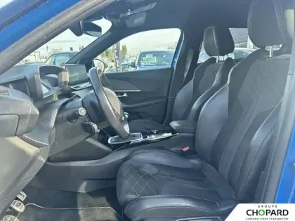 Photo 66 Peugeot 2008  PureTech 130 S&S BVM6