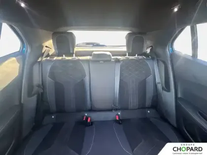 Photo 53 Peugeot 2008  PureTech 130 S&S BVM6