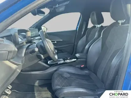 Photo 119 Peugeot 2008  PureTech 130 S&S BVM6