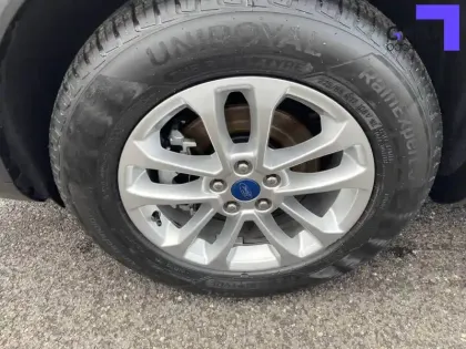 Photo 12 Ford Kuga  2.5 Duratec 190 ch FlexiFuel FHEV E85 Powershift