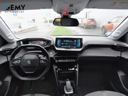 Photo 7 Peugeot 208  Electrique 50 kWh 136ch