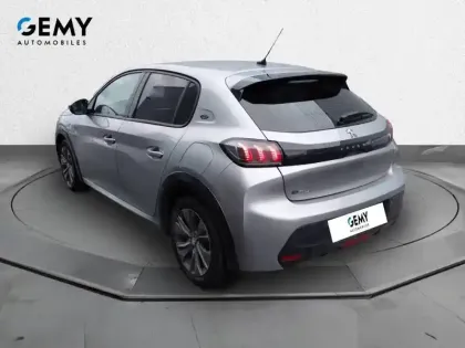 Photo 6 Peugeot 208  Electrique 50 kWh 136ch