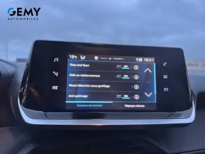 Photo 14 Peugeot 208  PureTech 100 S&S EAT8