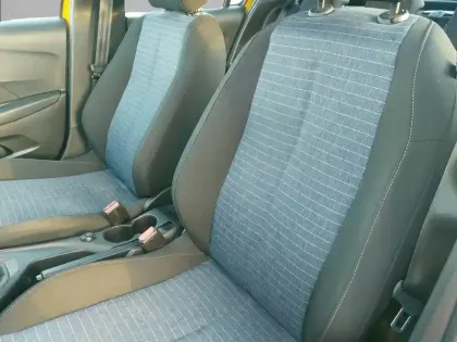 Photo 10 Peugeot 208  PureTech 75 S&S BVM5