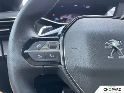 Photo 17 Peugeot 208  PureTech 100 S&S EAT8