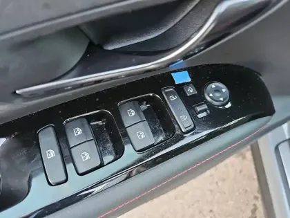 Photo 59 Hyundai Tucson  1.6 T-GDI 150 Hybrid 48V DCT-7