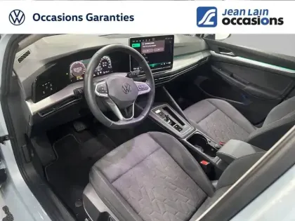 Photo 12 Volkswagen Golf  1.5 eHybrid 204 DSG6