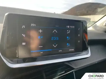 Photo 15 Peugeot 2008  PureTech 100 S&S BVM6