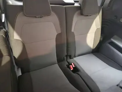 Photo 8 Dacia Jogger  Hybrid 140 7 places GSR2