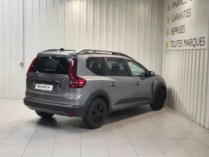 Photo 36 Dacia Jogger  Hybrid 140 7 places GSR2