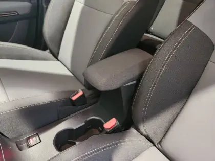 Photo 33 Dacia Jogger  Hybrid 140 7 places GSR2