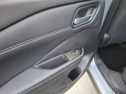 Photo 12 Nissan Qashqai  Mild Hybrid 140 ch