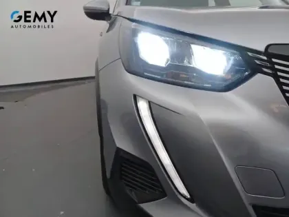 Photo 19 Peugeot 2008  PureTech 100 S&S BVM6