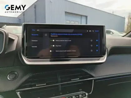 Photo 15 Peugeot 208  Hybrid 100 e-DCS6