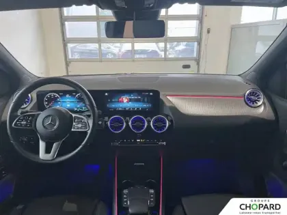 Photo 12 Mercedes Classe A  180 d 8G-DCT