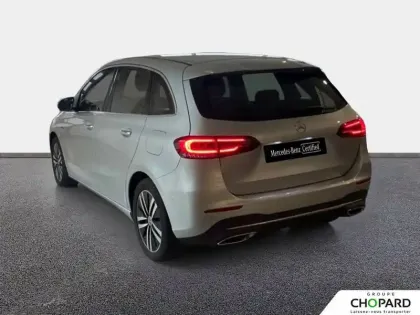 Photo 6 Mercedes Classe A  180 d 8G-DCT