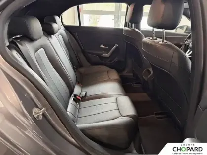 Photo 19 Mercedes Classe A  180 d 8G-DCT