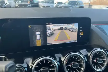 Photo 21 Mercedes GLA  200 d 8G-DCT