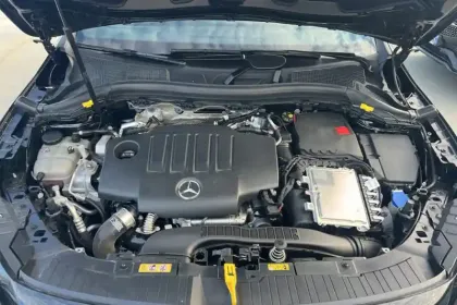 Photo 15 Mercedes GLA  200 d 8G-DCT