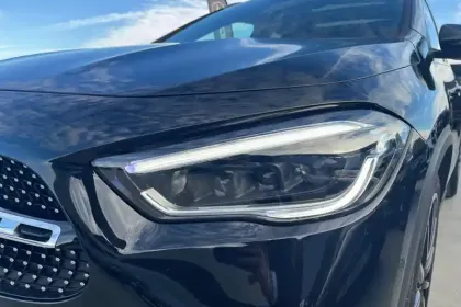 Photo 23 Mercedes GLA  200 d 8G-DCT