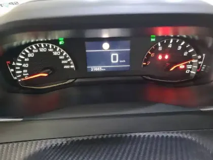 Photo 9 Peugeot 208  PureTech 75 S&S BVM5