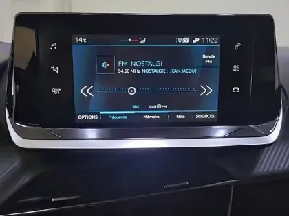 Photo 19 Peugeot 208  PureTech 75 S&S BVM5