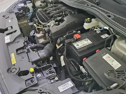 Photo 44 Peugeot 208  PureTech 75 S&S BVM5